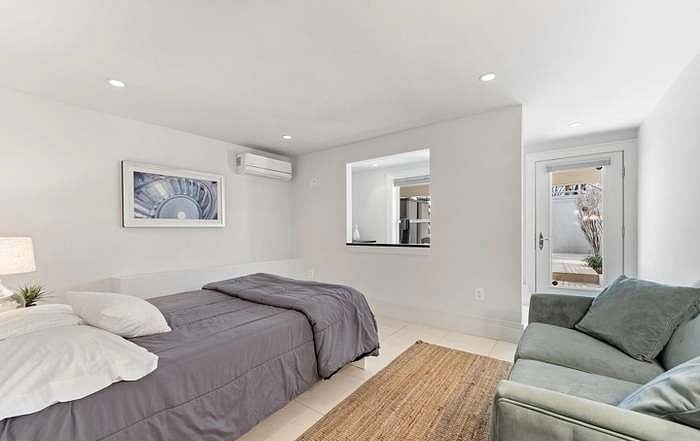 Furnished Finder property 725139_1 photo 11