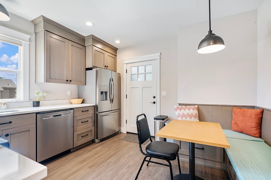 Furnished Finder property 725163_1 photo 9
