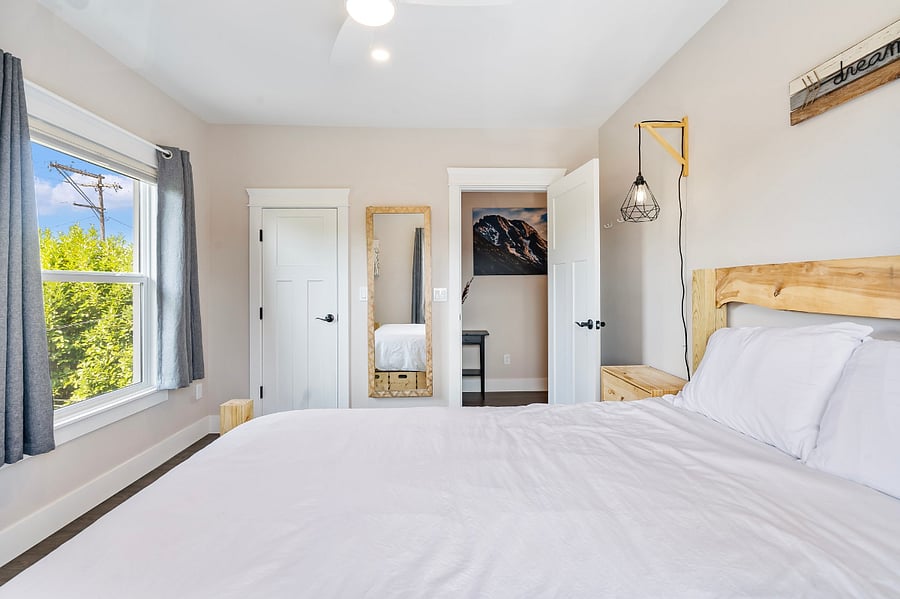 Furnished Finder property 725163_1 photo 16