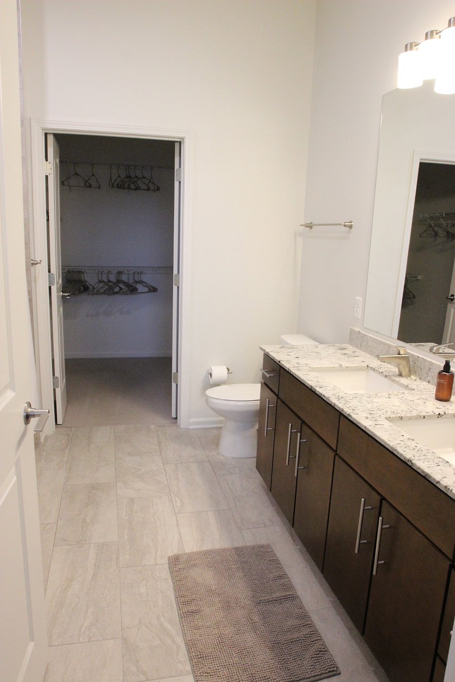 Furnished Finder property 725262_1 photo 6