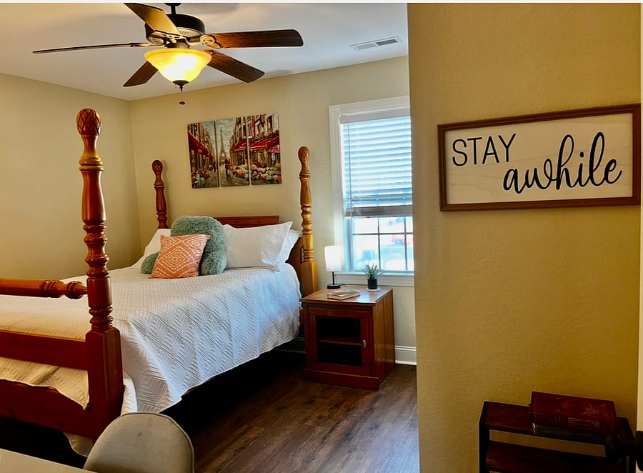 Furnished Finder property 725270_1 photo 27