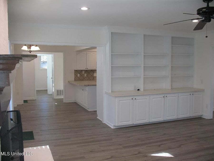 Furnished Finder property 725274_1 photo 9