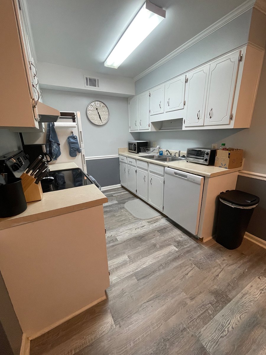Furnished Finder property 725280_1 photo 8