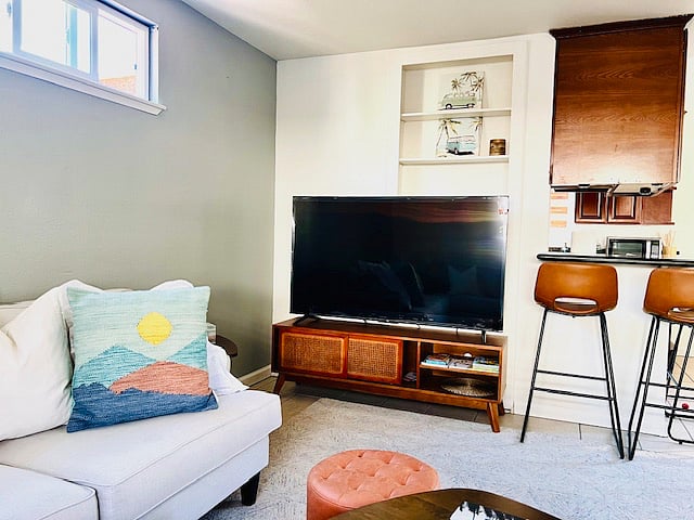 Furnished Finder property 725303_1 photo 4