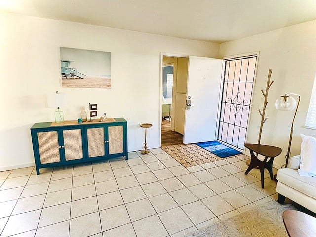 Furnished Finder property 725303_1 photo 5