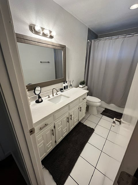 Furnished Finder property 725330_1 photo 4