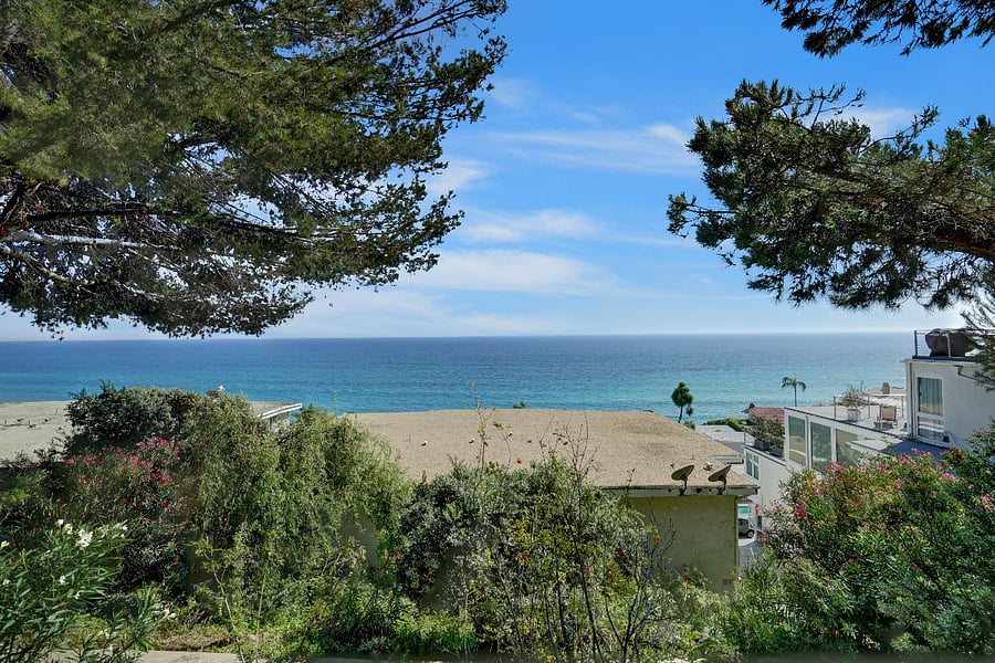 Furnished Finder property 725385_1 photo 2