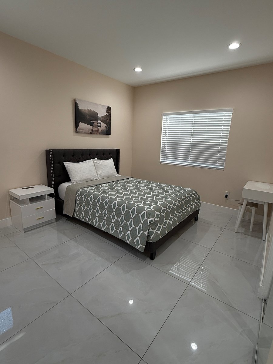 Furnished Finder property 725386_1 photo 8