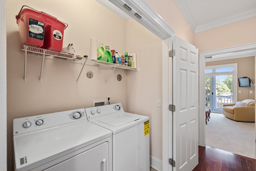 Furnished Finder property 725414_1 photo 24
