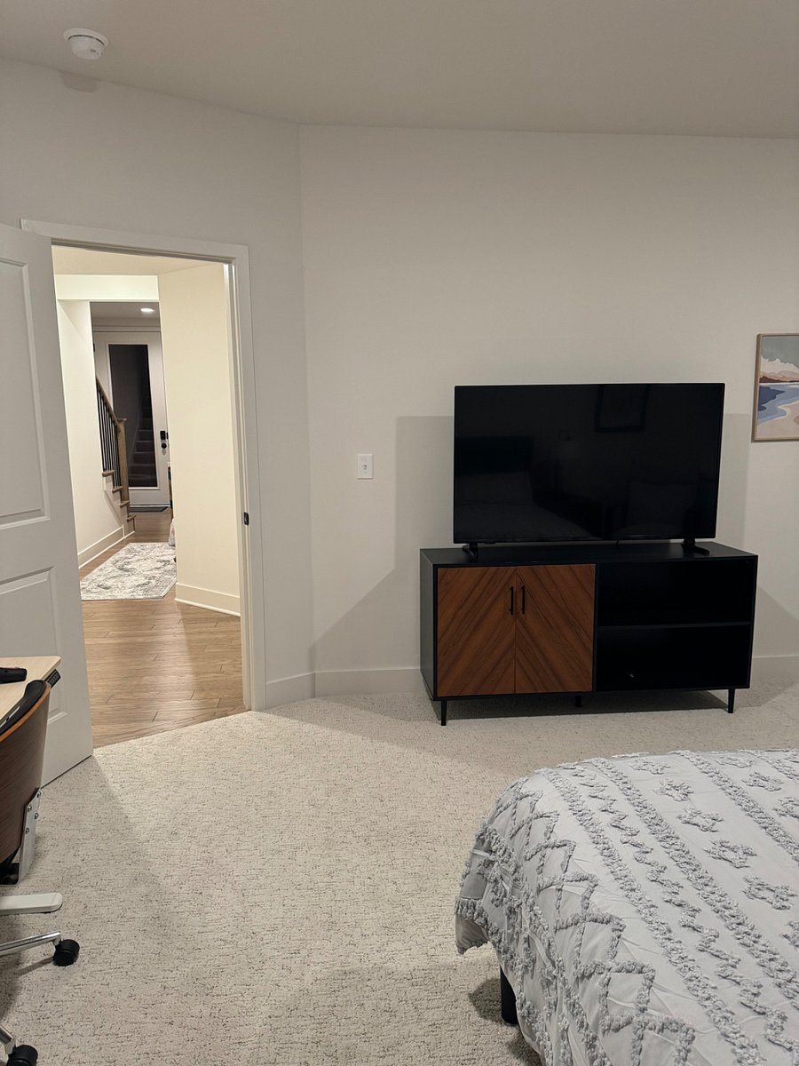 Furnished Finder property 725427_1 photo 4