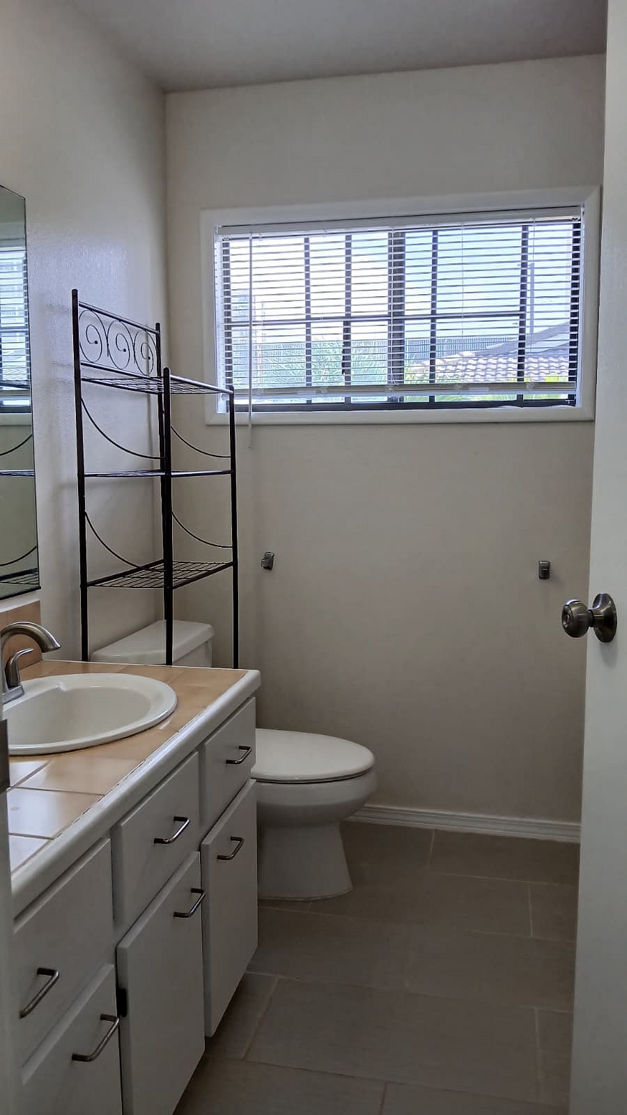 Furnished Finder property 725433_1 photo 6