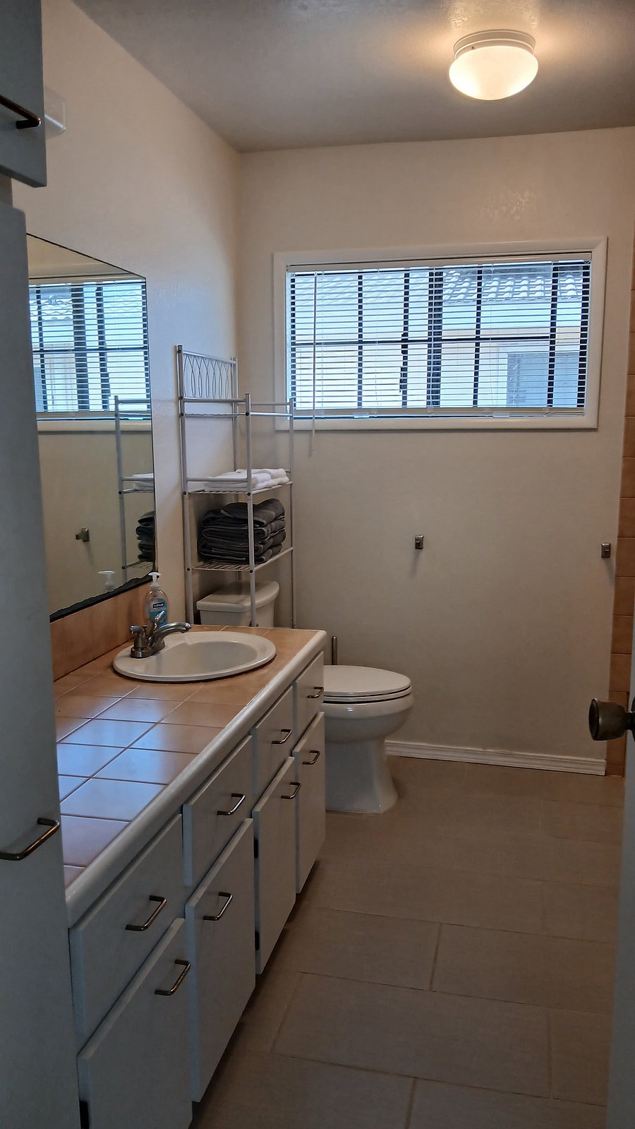 Furnished Finder property 725433_1 photo 9
