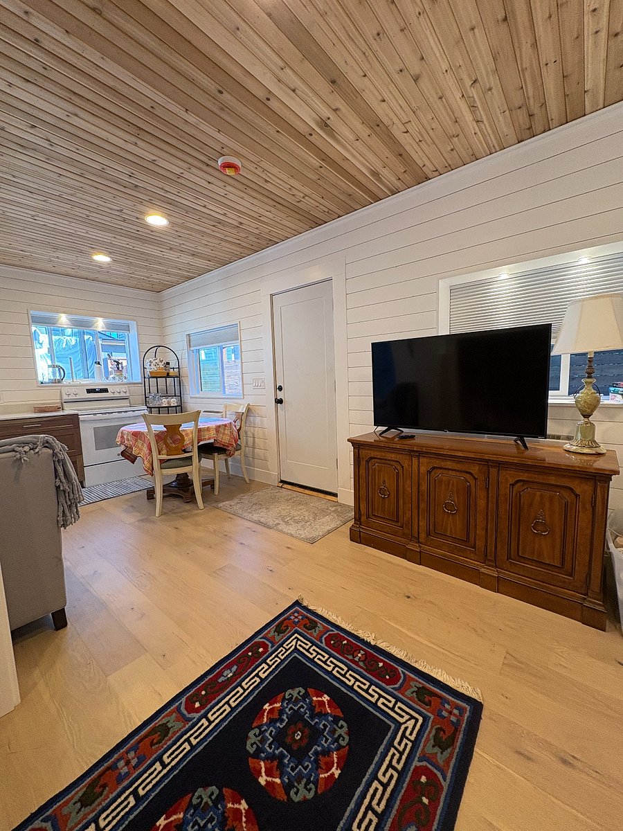 Furnished Finder property 725434_1 photo 3