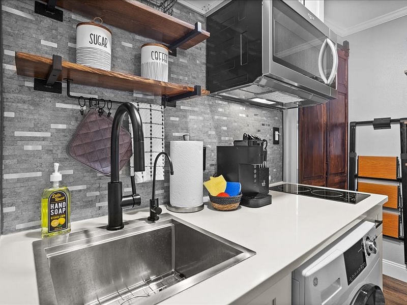 Furnished Finder property 725435_1 photo 18