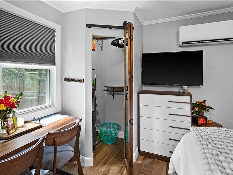 Furnished Finder property 725435_1 photo 25