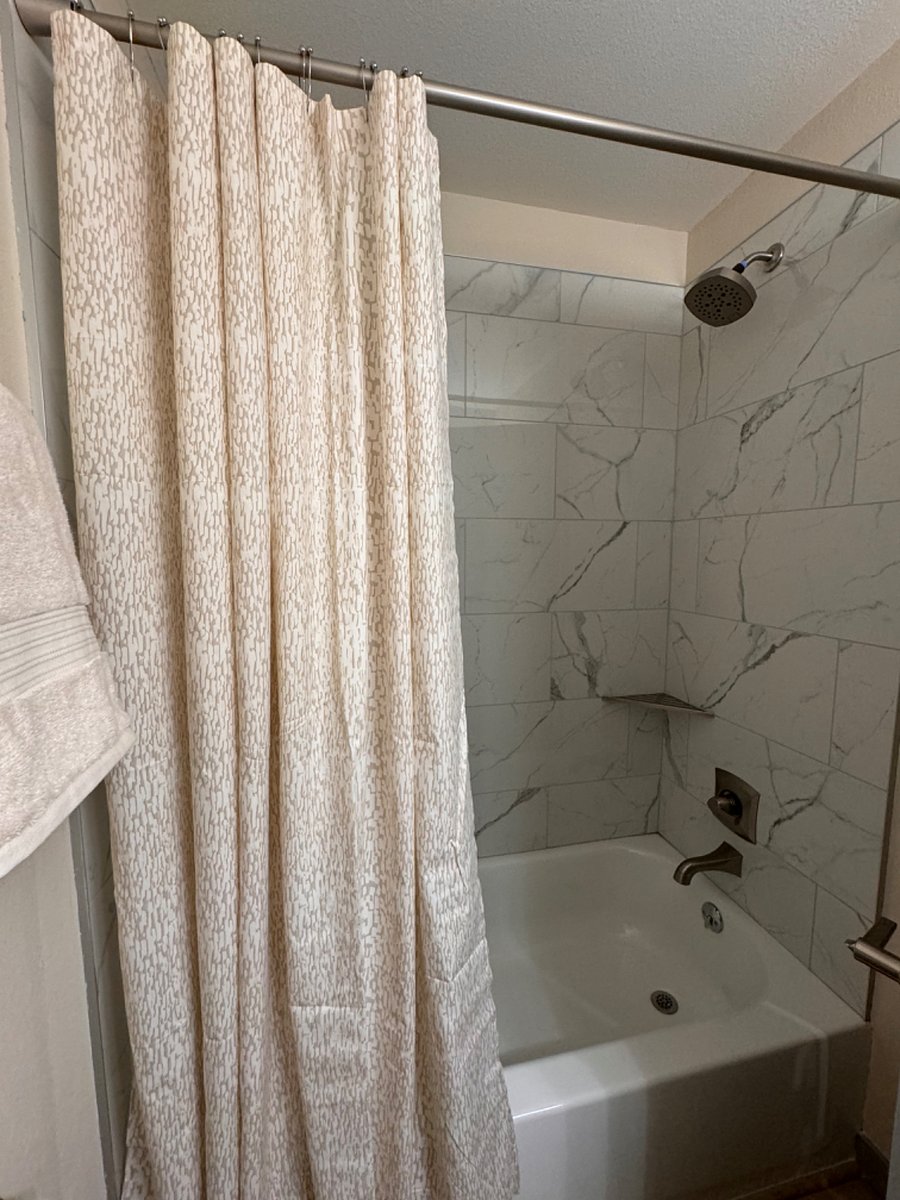 Furnished Finder property 725441_1 photo 2