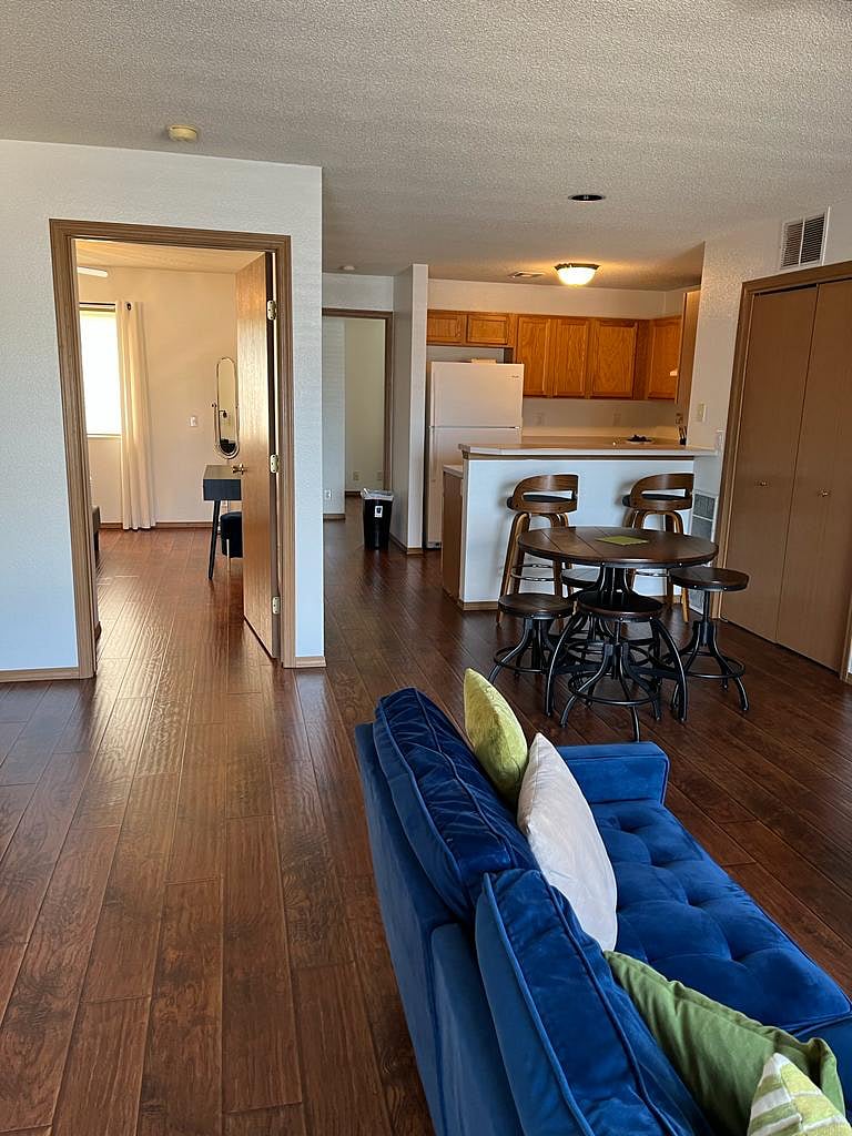 Furnished Finder property 725458_1 photo 8