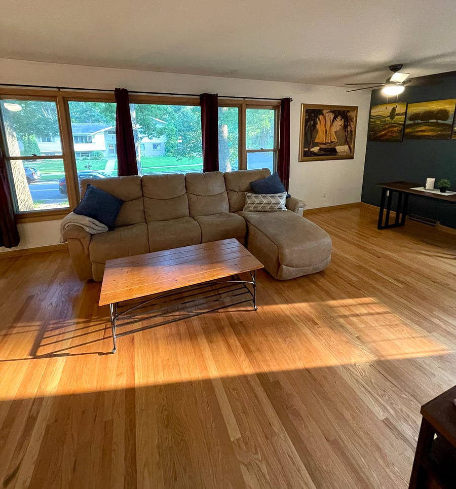 Living room & dining area