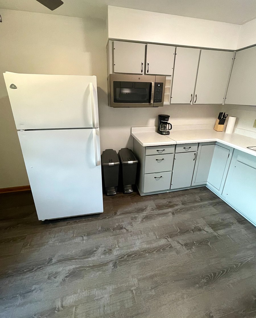 Kitchen with full size appliances