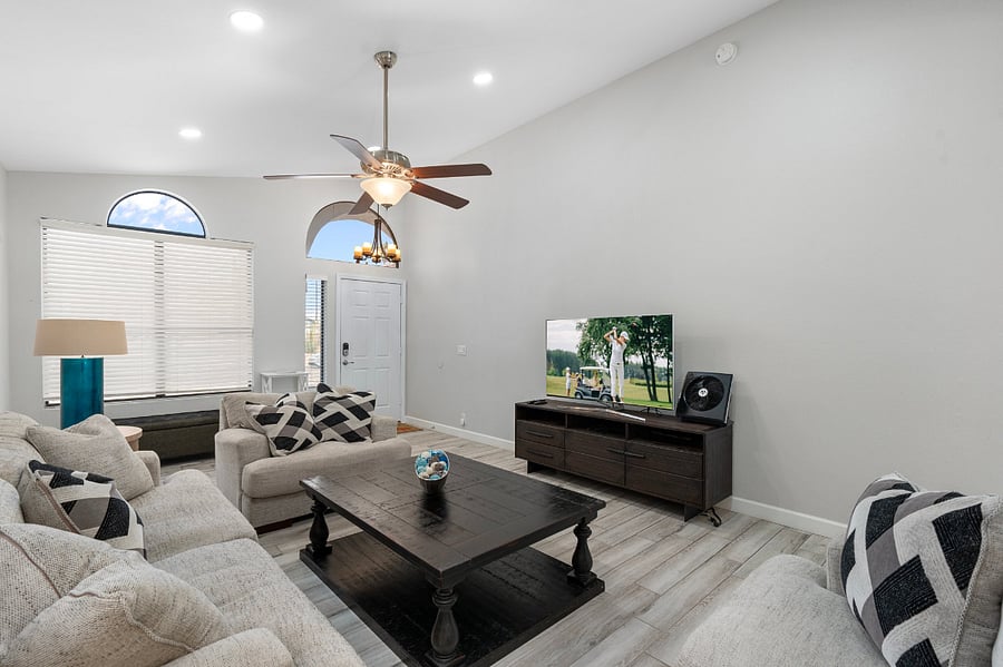 Furnished Finder property 725606_1 photo 3