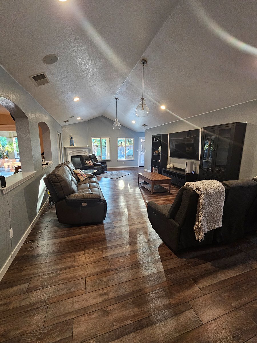 Furnished Finder property 725611_1 photo 8