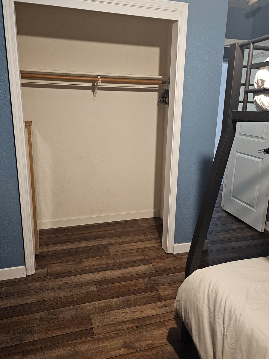 Furnished Finder property 725611_1 photo 11
