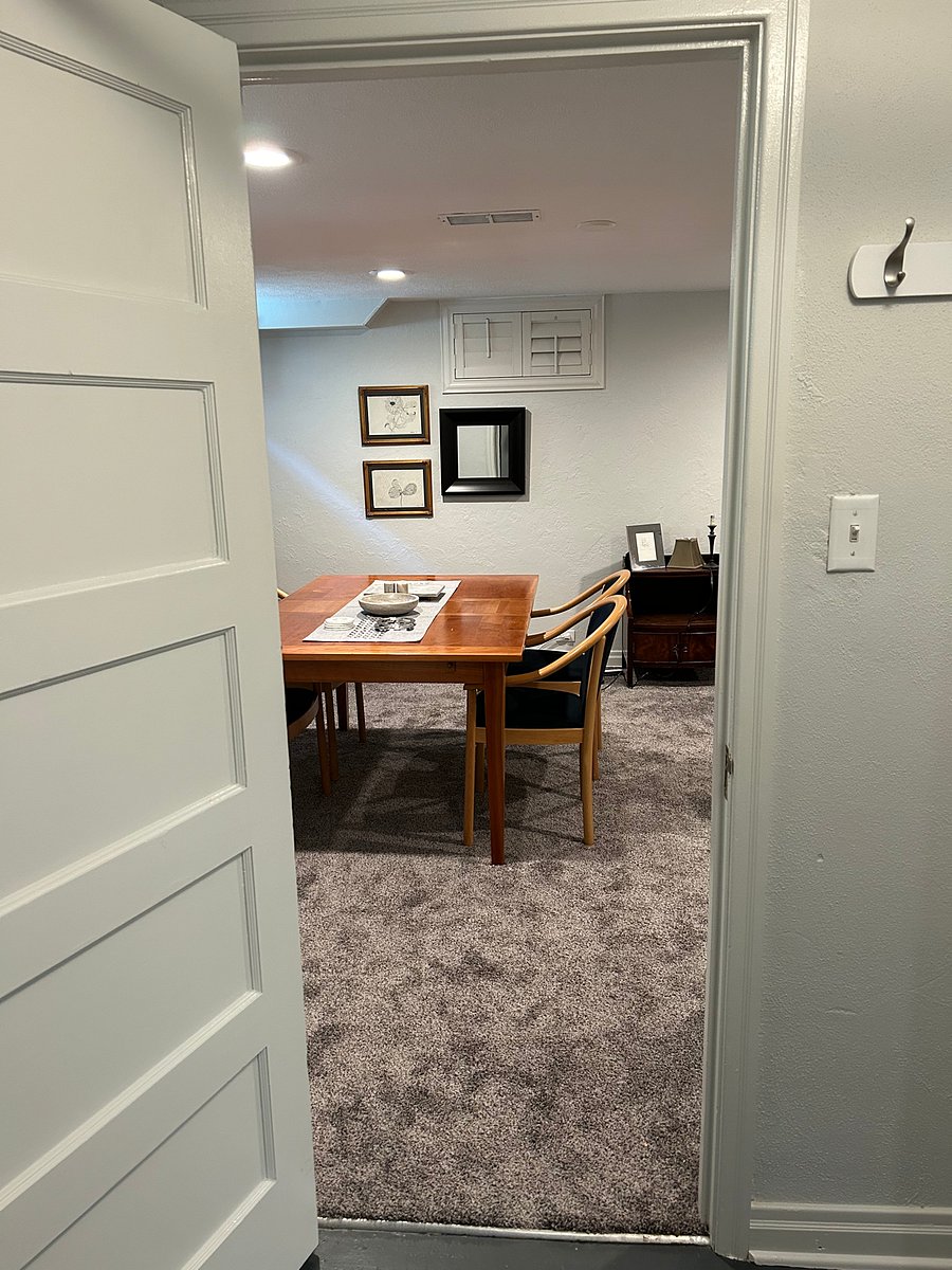 From anteroom view of dining area