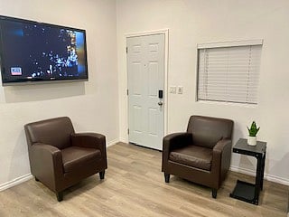 Furnished Finder property 725626_1 photo 3