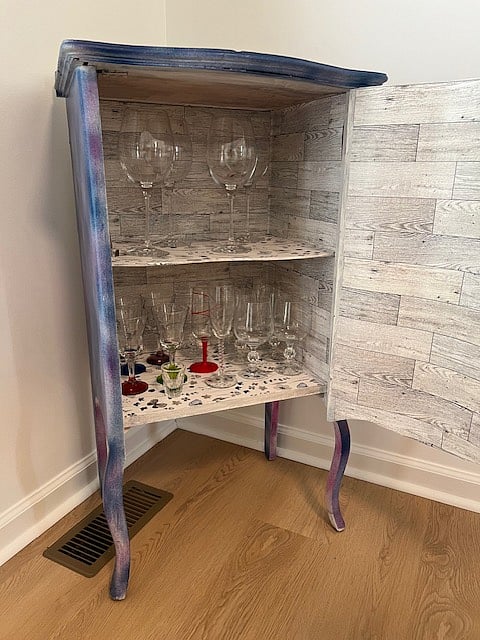 Wine bar in dining room