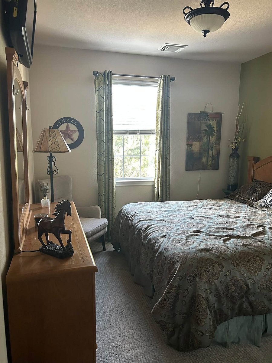 Furnished Finder property 725676_1 photo 21