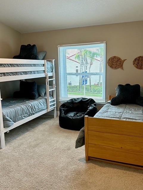Furnished Finder property 725678_1 photo 33