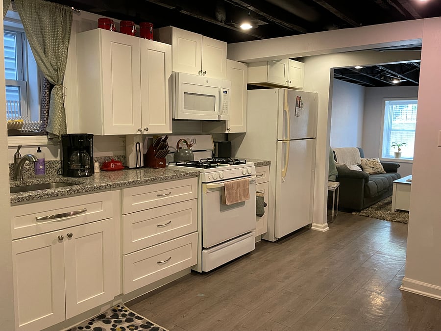 Furnished Finder property 725685_1 photo 8