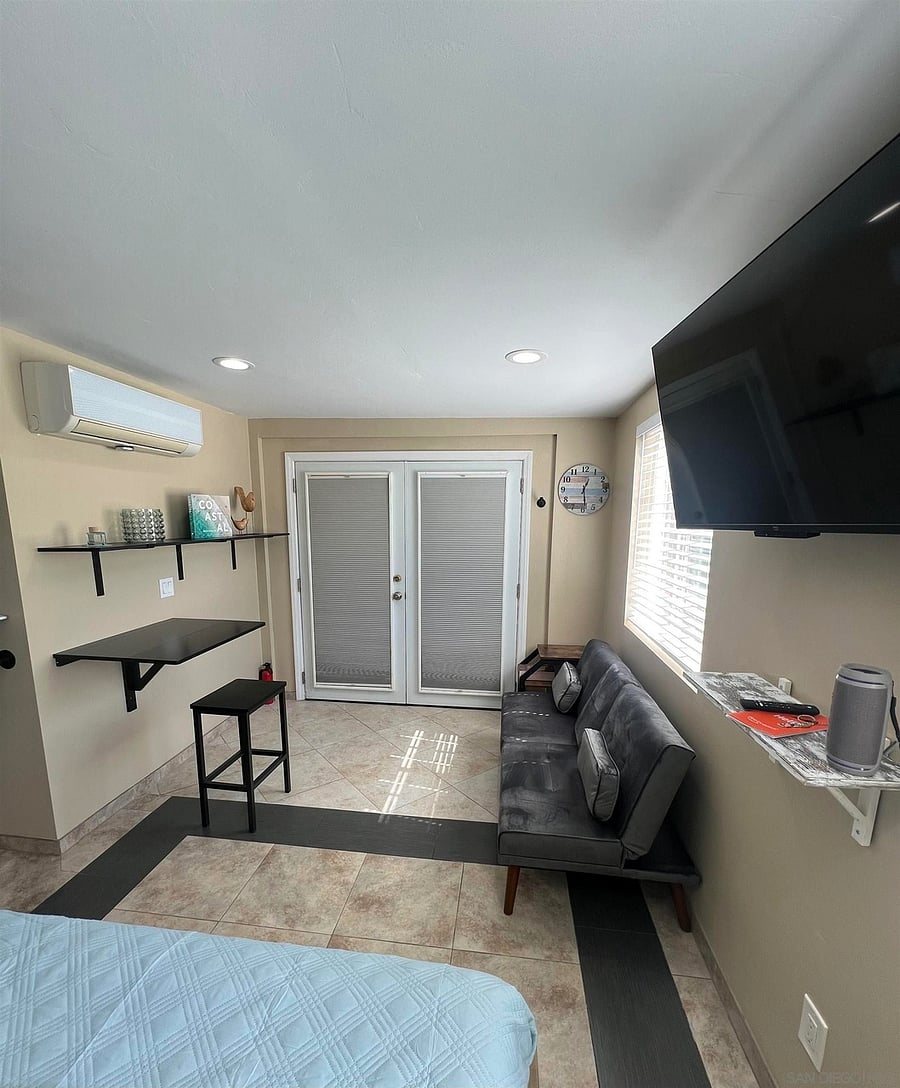 Furnished Finder property 725709_1 photo 13