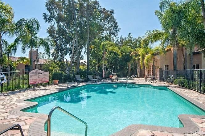 Furnished Finder property 725747_1 photo 12