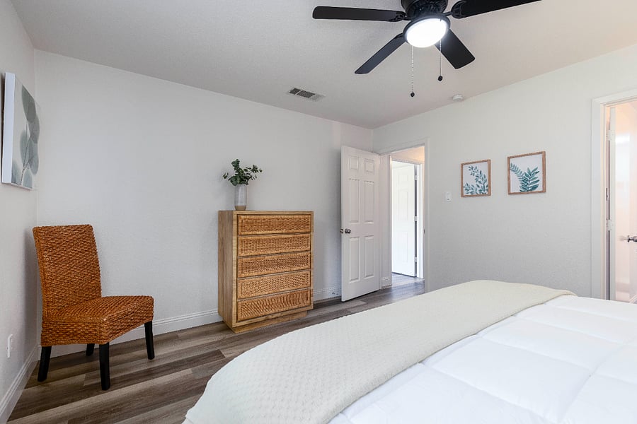 Furnished Finder property 725767_1 photo 12