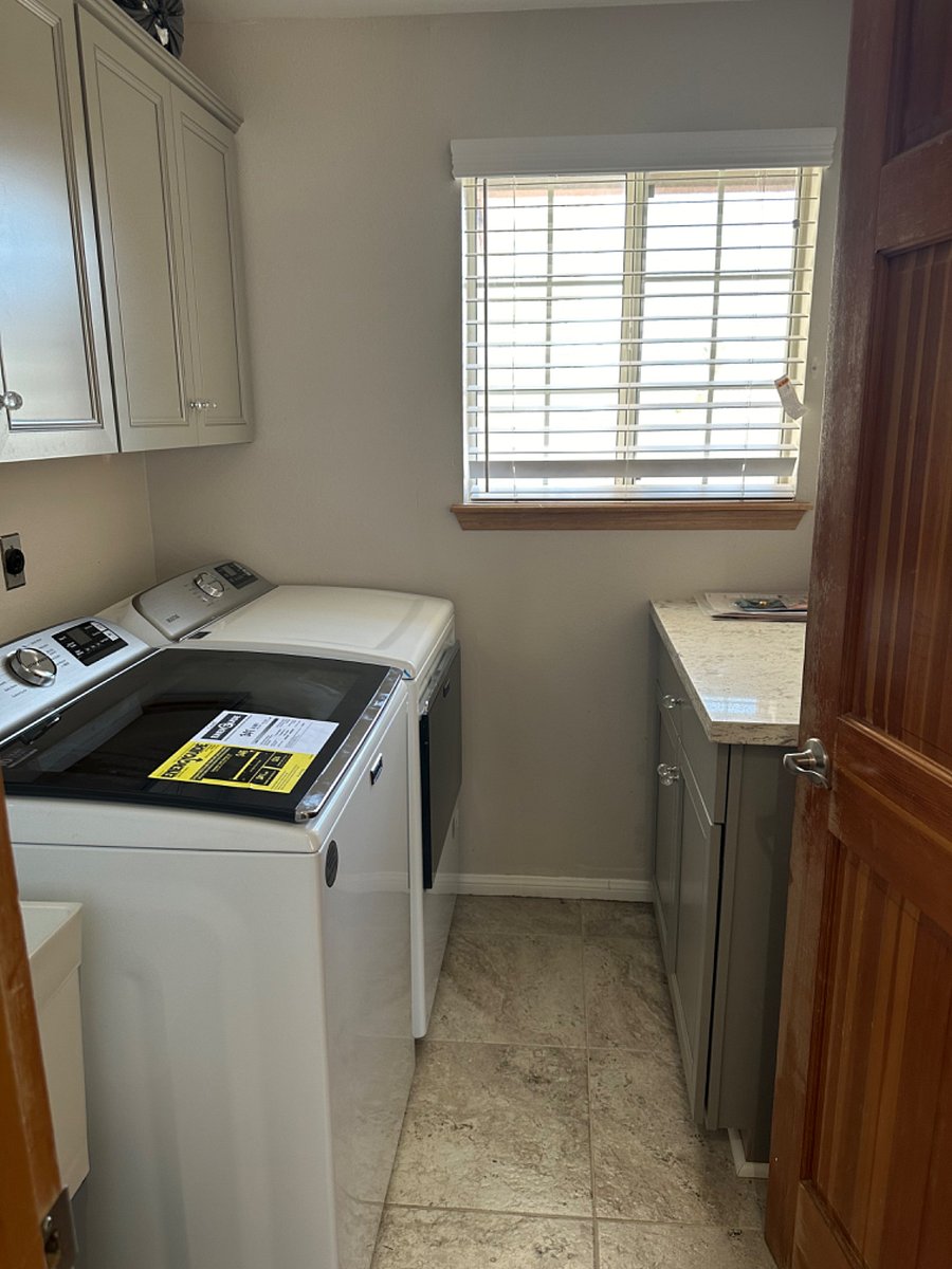 Furnished Finder property 725800_1 photo 9