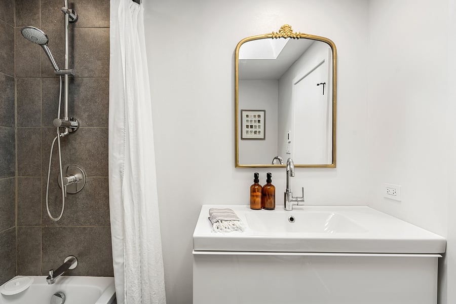 Furnished Finder property 725801_1 photo 16