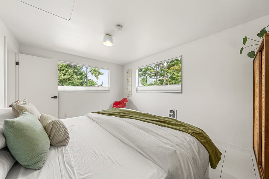 Furnished Finder property 725801_1 photo 7
