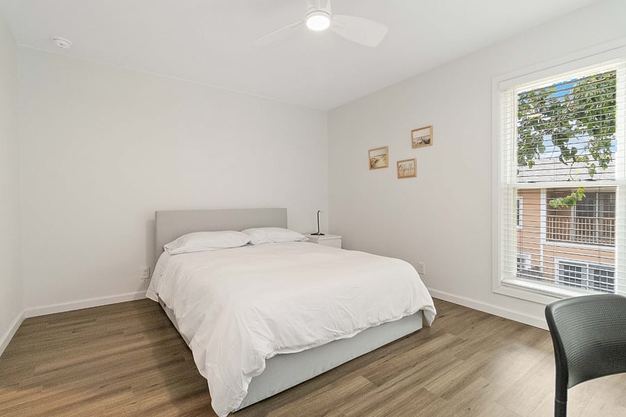 Furnished Finder property 725832_2 photo 12