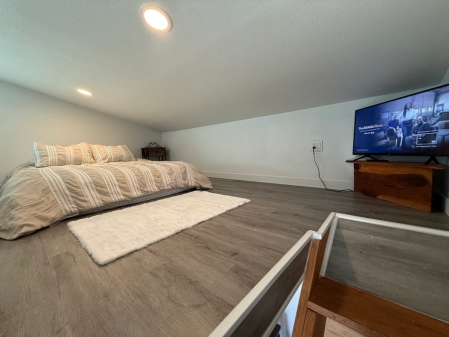 Poolside Loft-Suite (1A)- Bedroom