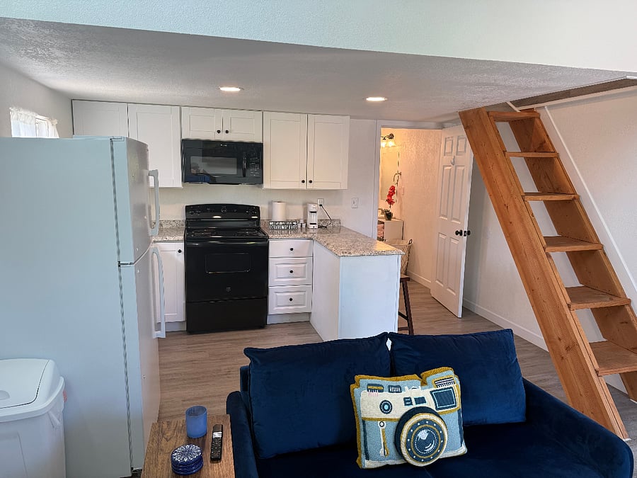 Poolside Loft-Suite (1A)- Kitchen