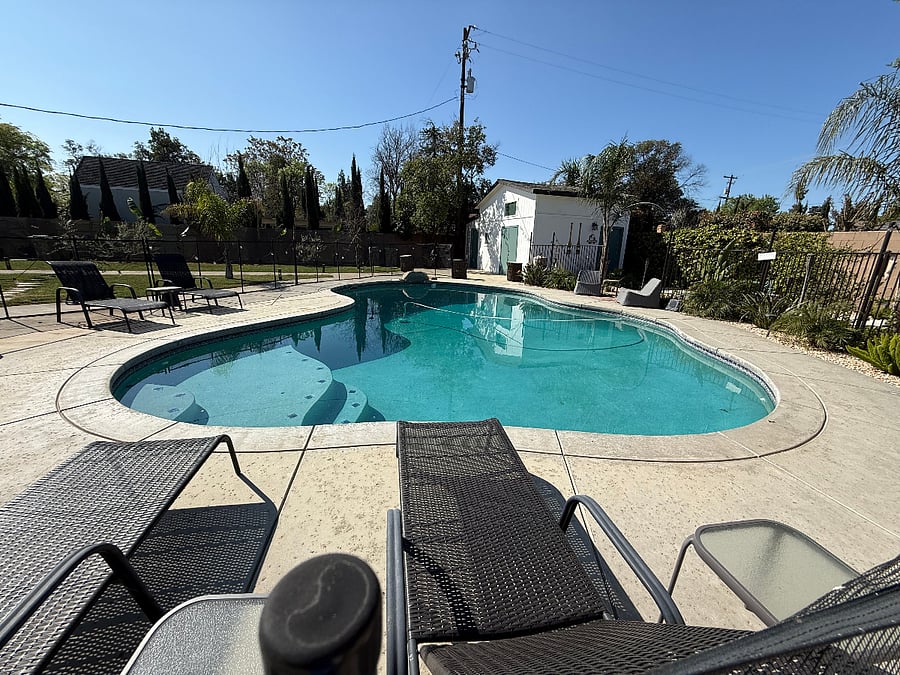 Pool / Loft-Suite (1A)