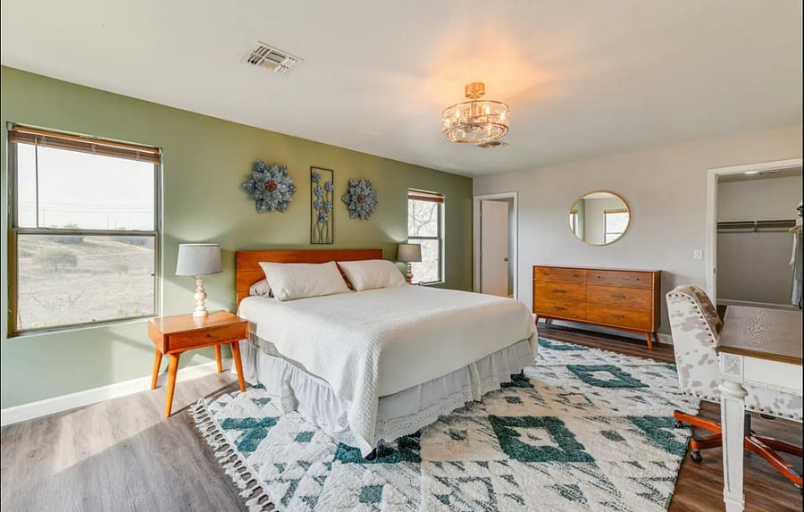 Furnished Finder property 725859_1 photo 16
