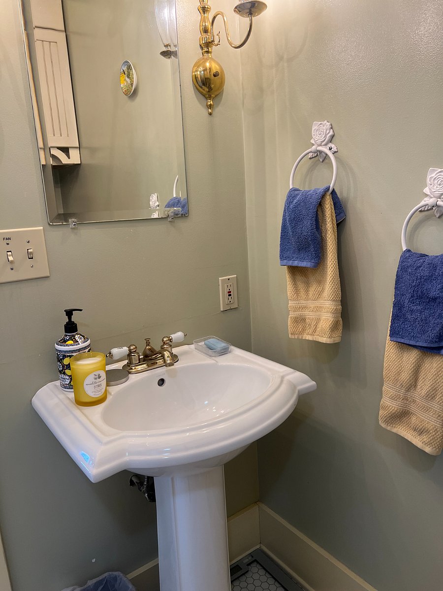 Furnished Finder property 725870_1 photo 9