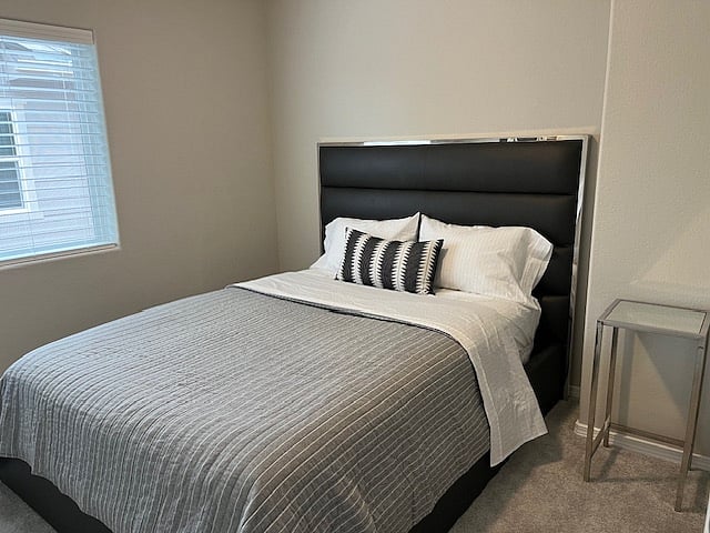 Furnished Finder property 725887_1 photo 15