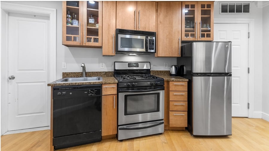 Furnished Finder property 725925_1 photo 3