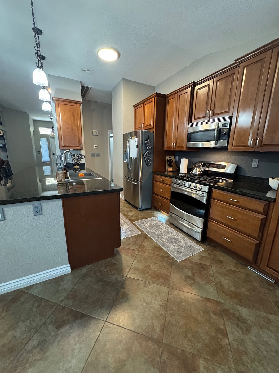 Furnished Finder property 725955_1 photo 4