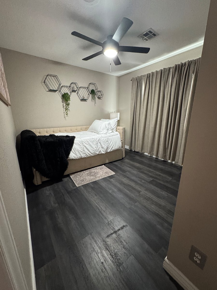 Furnished Finder property 725955_1 photo 14