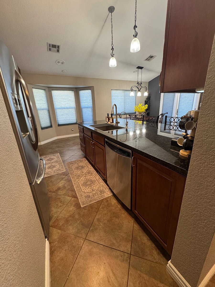 Furnished Finder property 725955_1 photo 3