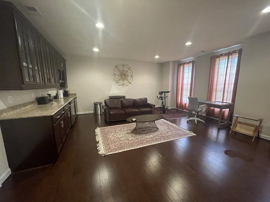 Furnished Finder property 725964_1 photo 1